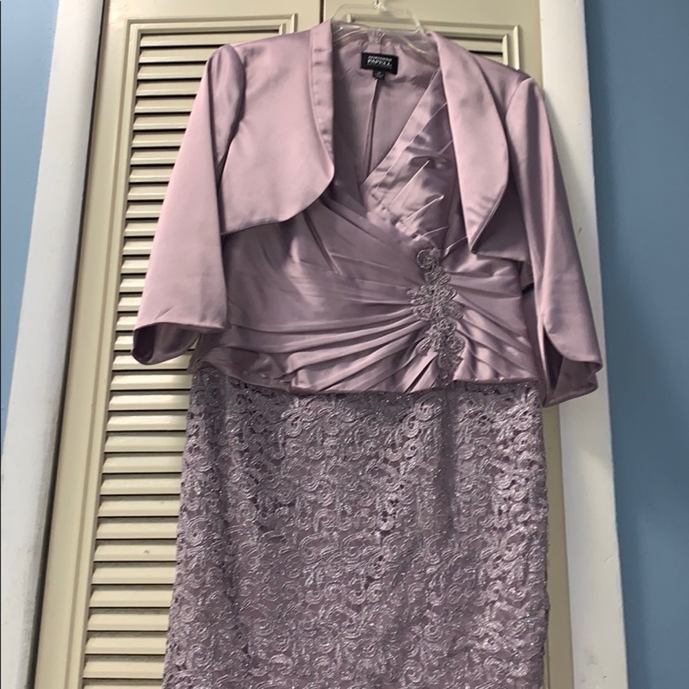 Adriana papell evening dress
